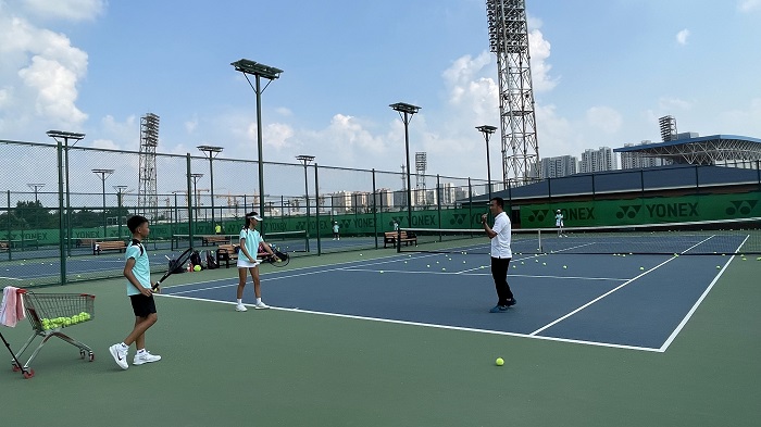 主動換下奧 主動換下奧